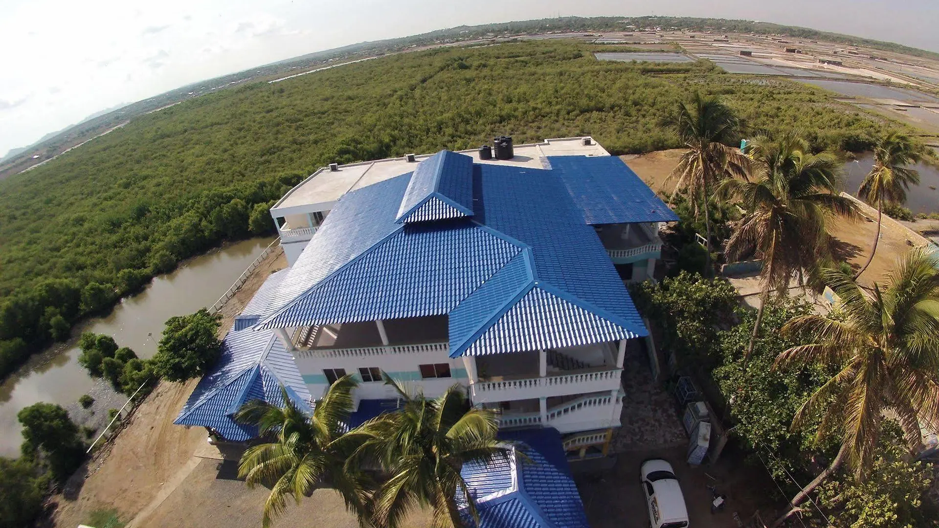 Marina Del Mar Hotel Restaurante Inn San Fernando de Monte Cristi
