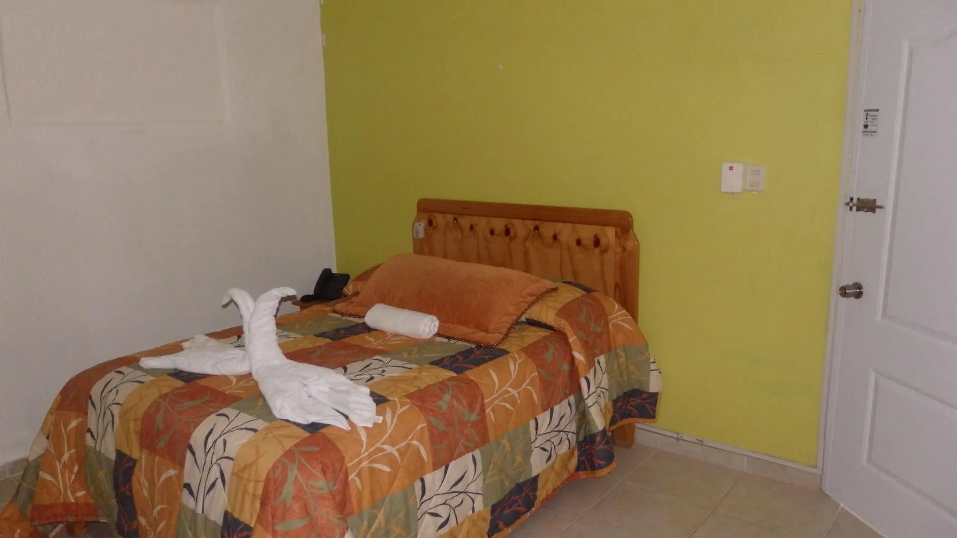 Marina Del Mar Hotel Restaurante Inn San Fernando de Monte Cristi 3*,